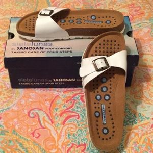 Sanosan sandals